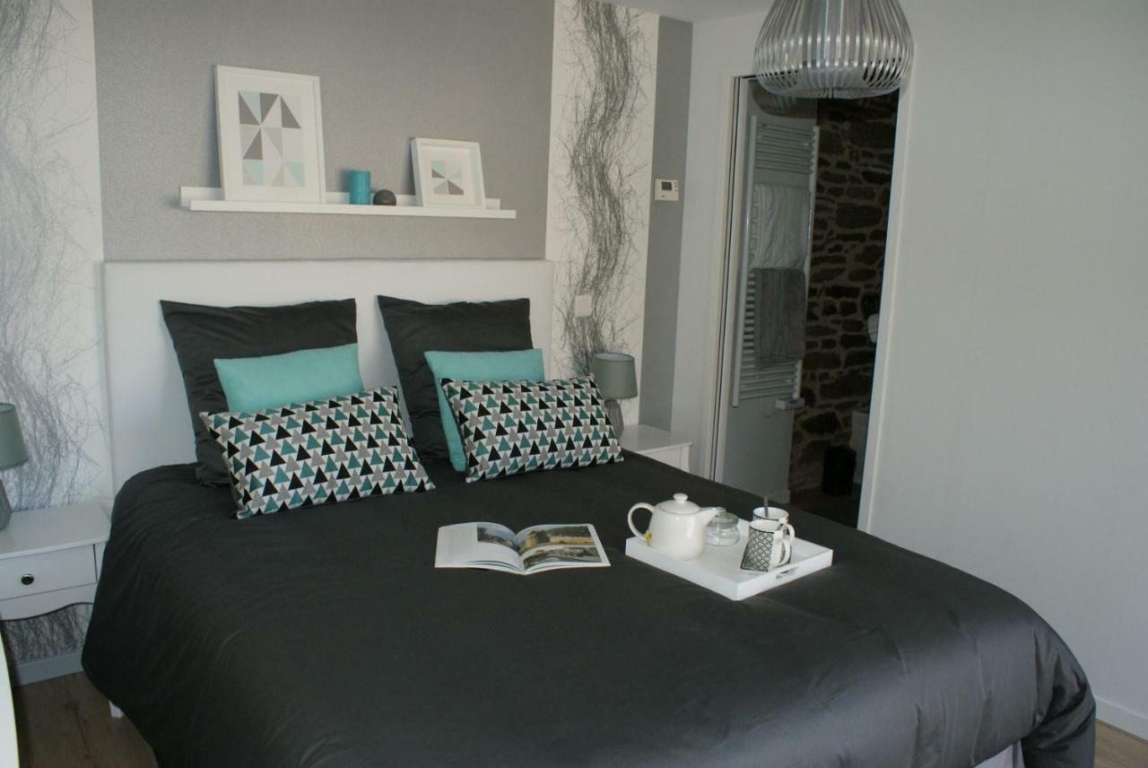 Aux Agapanthes Bed and Breakfast Pluherlin Buitenkant foto